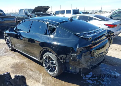 2025 Kia K4 Gt-Line из США, поврежденный, VIN 3KPFW4DE6SE057545